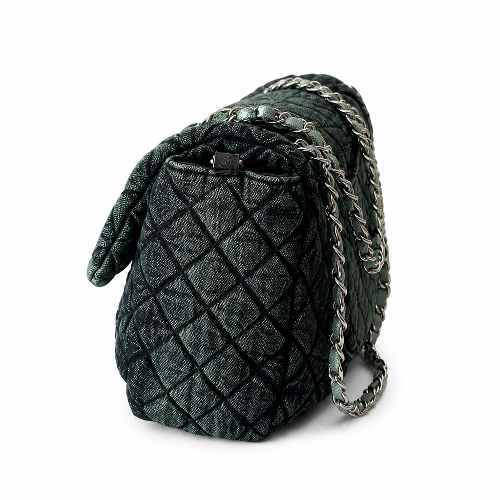Chanel Classic Quilted Maxi Flap Bag | CC Hardware & Gold Chain — 33cm