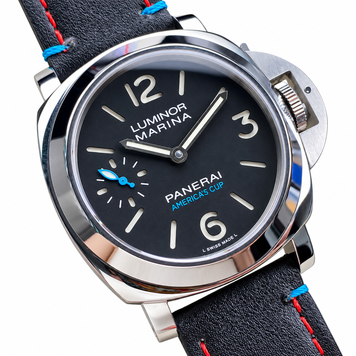 Panerai Submersible Goldtech OroCarbo Automatic 44mm Men's Watch